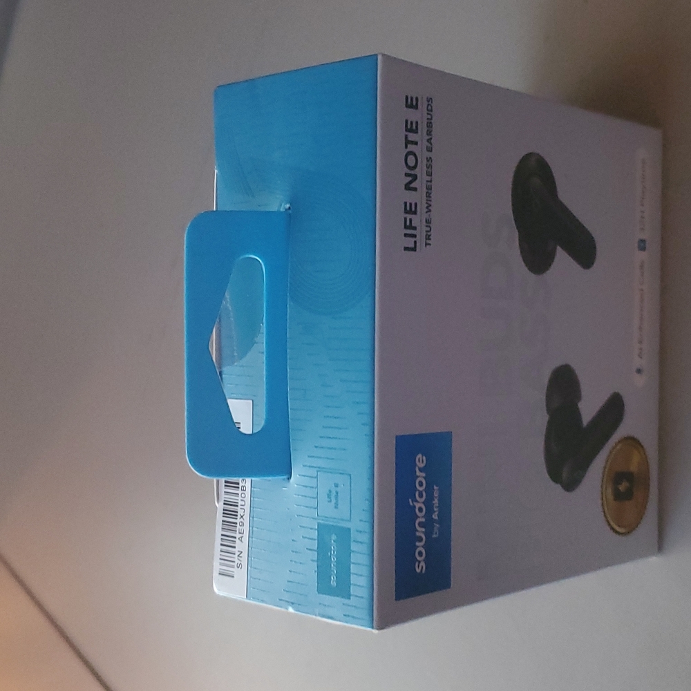 Bluetooth Earbuds - Picture 4 of 4